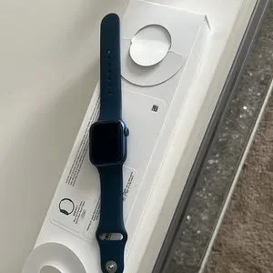 Hey I’m selling my Apple Watch. Apple Watch Series 7 | Wearables | Hi Im Selling My Used  main image 2